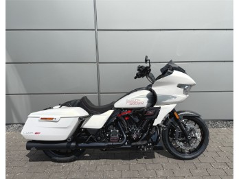 CVO Road Glide ST