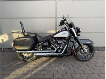 Heritage Classic 114