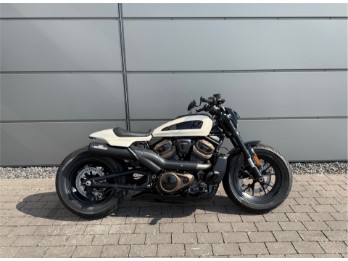 Sportster S