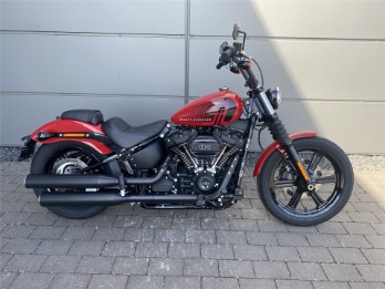 Street Bob 114