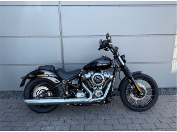 Street Bob 117