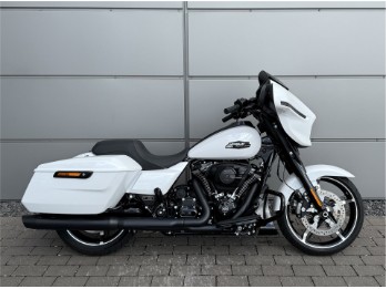 Street Glide