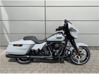 Street Glide 117