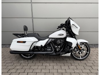 Street Glide 117