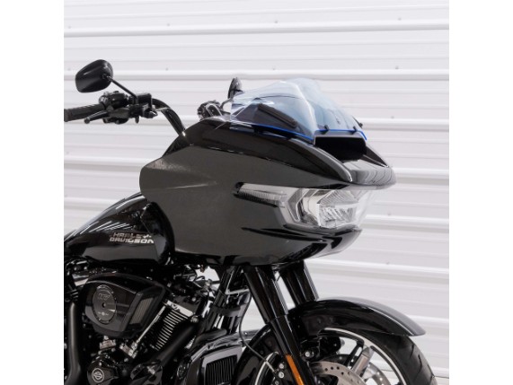 23100924, FLTR - 2023+ - FLARE WINDSHIEL