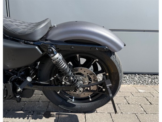 Harley-Davidson 883 Iron, 0009589