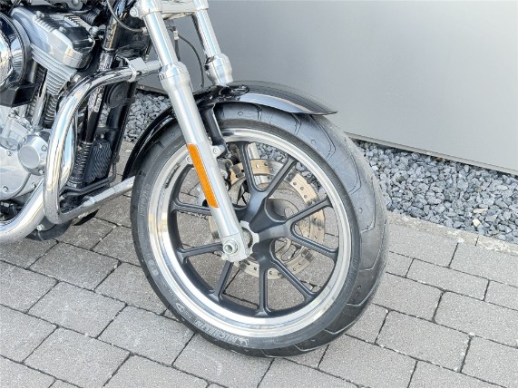 Harley-Davidson 883 Low, 5HD4CR2C1JC402251