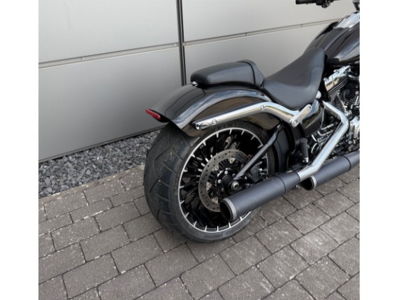 Harley-Davidson Breakout, 0010214
