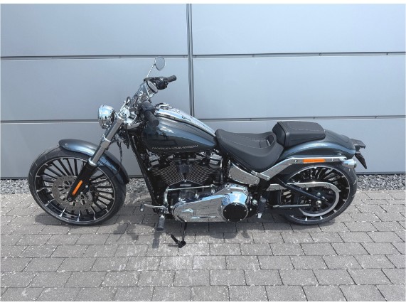 Harley-Davidson Breakout 117, 0010157