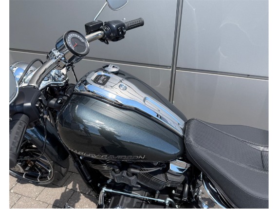 Harley-Davidson Breakout 117, 0010157
