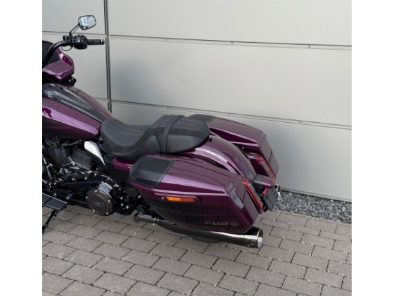 Harley-Davidson CVO Road Glide, 0010023