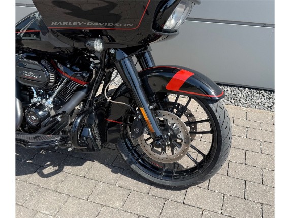 Harley-Davidson CVO Road Glide, 0010212