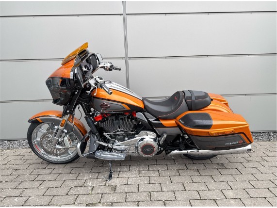 Harley-Davidson CVO Street Glide, 0010059