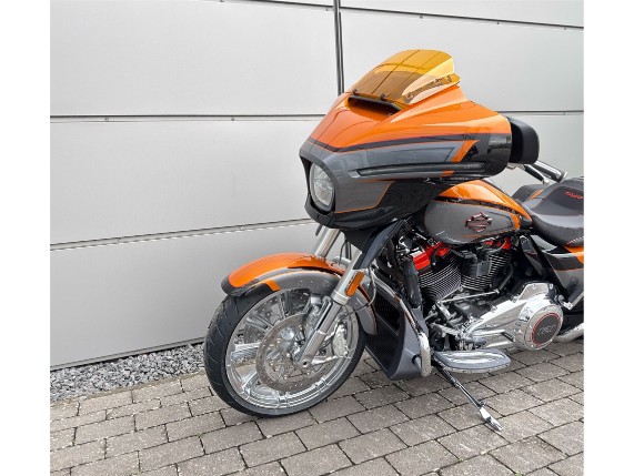 Harley-Davidson CVO Street Glide, 0010059