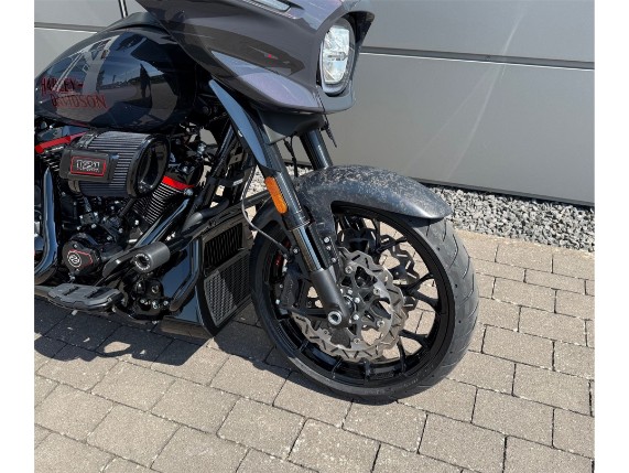 Harley-Davidson CVO Street Glide ST, 0010213