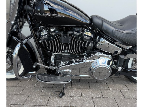Harley-Davidson Deluxe, 0007596