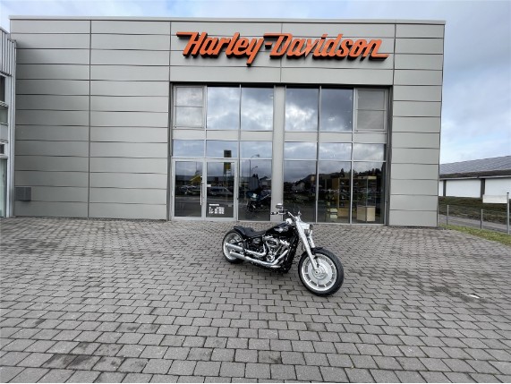 Harley-Davidson Fat Boy 114 Umbau, 5HD1YGK46NS037045