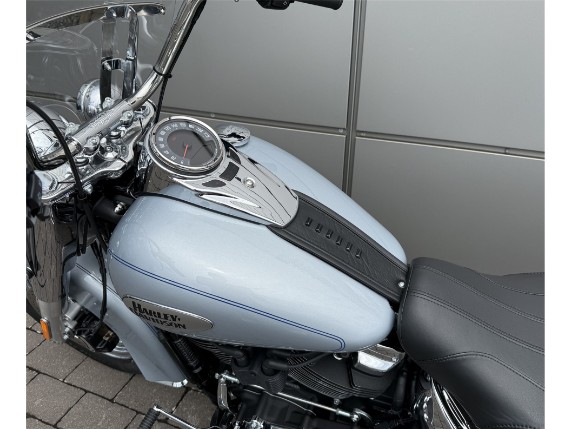 Harley-Davidson Heritage Classic 114, 0009574