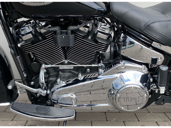 Harley-Davidson Heritage Classic 114