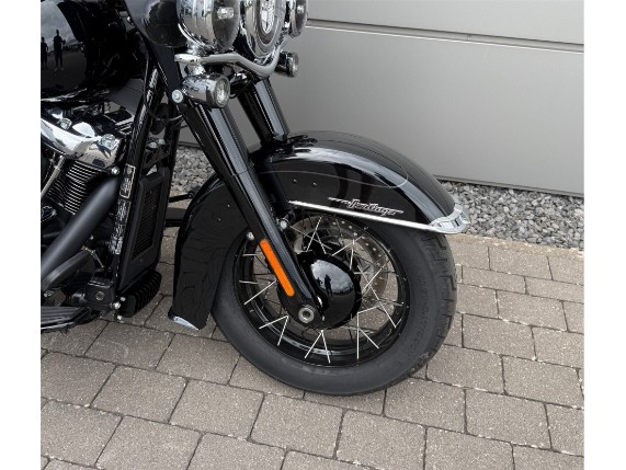 Harley-Davidson Heritage Classic 117, 0009801