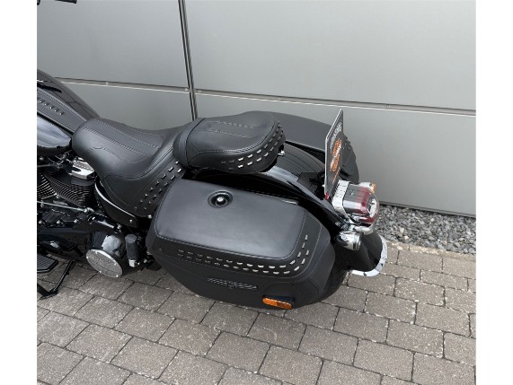 Harley-Davidson Heritage Classic 117, 0009801