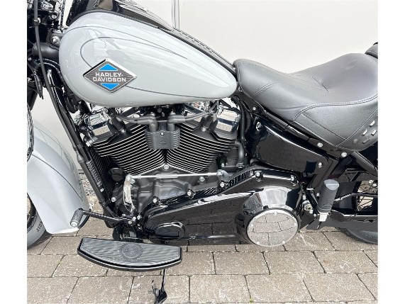 Harley-Davidson Heritage Classic 117, 0010071