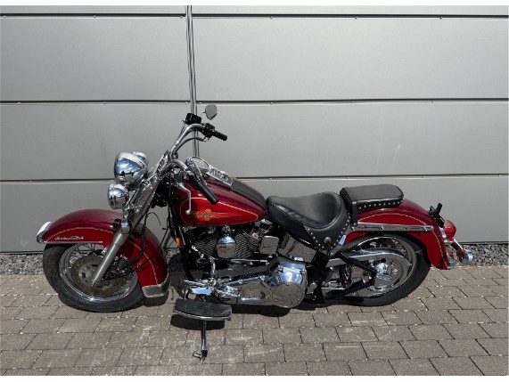 Harley-Davidson Heritage Softail Classic, 0009616