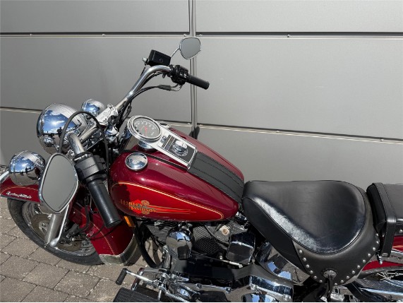 Harley-Davidson Heritage Softail Classic, 0009616