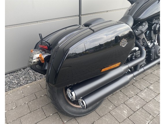 Harley-Davidson Low Rider ST 117, 0008808