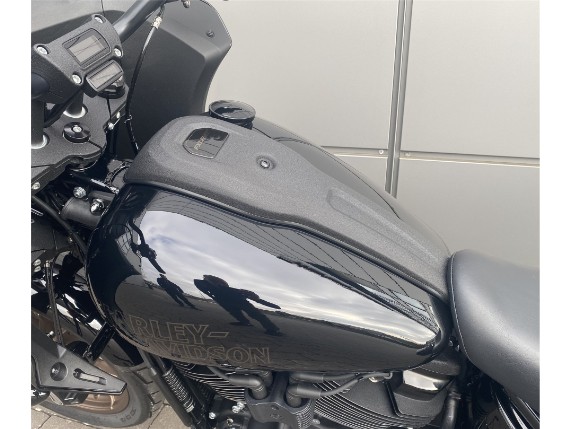Harley-Davidson Low Rider ST 117, 0008808