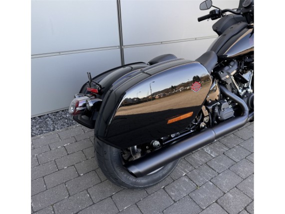 Harley-Davidson Low Rider ST 117, 0009949