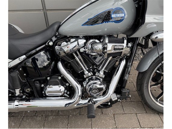 Harley-Davidson Low Rider ST 117, 0010138