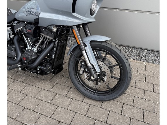 Harley-Davidson Low Rider ST 117, 0010160