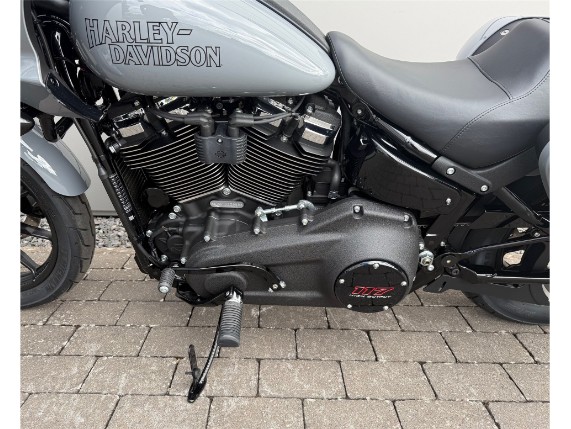Harley-Davidson Low Rider ST 117, 0010160