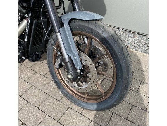 Harley-Davidson Low Rider ST 131