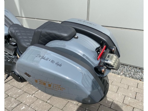 Harley-Davidson Low Rider ST 131