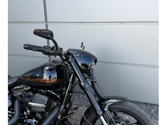 Harley-Davidson Pro Street Breakout, 0005740