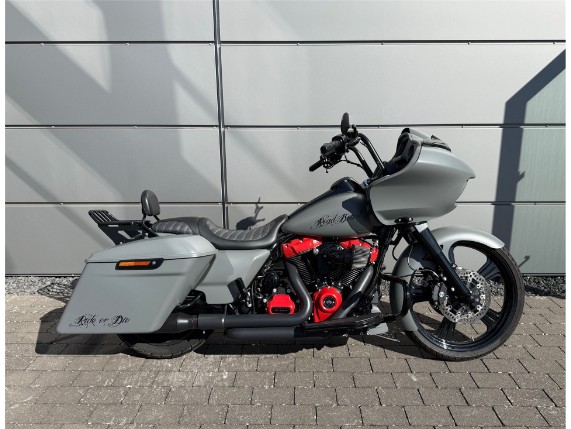 Harley-Davidson Road Glide Special  Umbau, 0007518