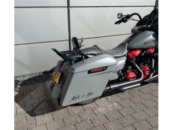 Harley-Davidson Road Glide Special  Umbau, 0007518