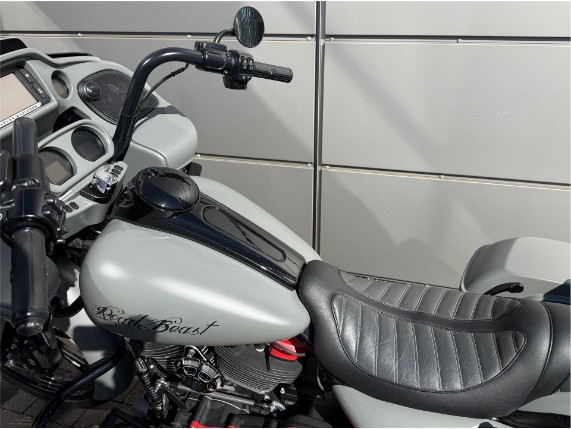 Harley-Davidson Road Glide Special  Umbau, 0007518
