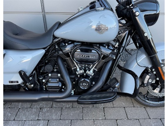 Harley-Davidson Road King Special, 0009476