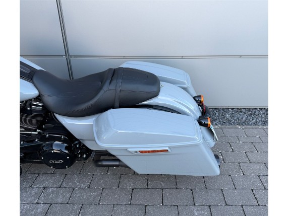 Harley-Davidson Road King Special, 0009476