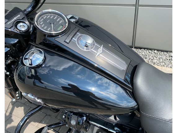 Harley-Davidson Road King Special, 0010027