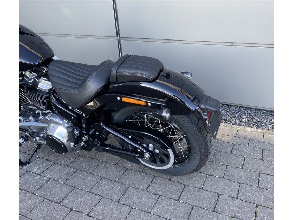 Harley-Davidson Street Bob, 0009826