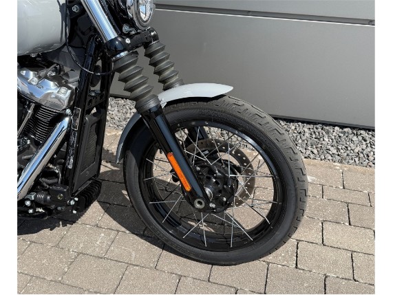 Harley-Davidson Street Bob, 0009828
