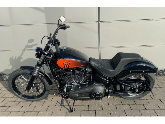 Harley-Davidson Street Bob 114 Umbau 200er TTS, 5HD1YYK49NS053861
