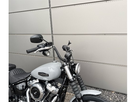 Harley-Davidson Street Bob 117, 0010069