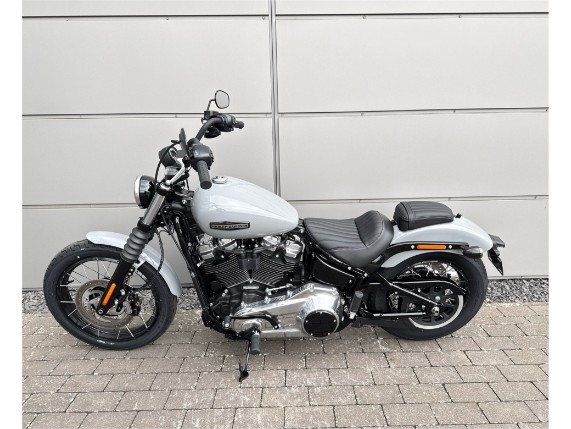 Harley-Davidson Street Bob 117, 0010069