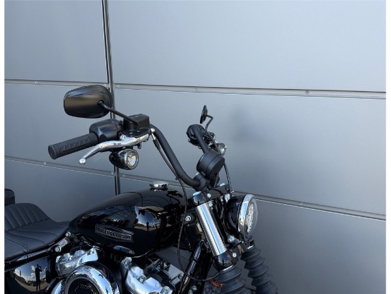 Harley-Davidson Street Bob 117, 0010262