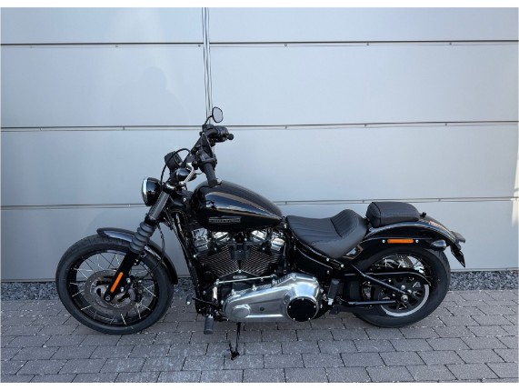 Harley-Davidson Street Bob 117, 0010262